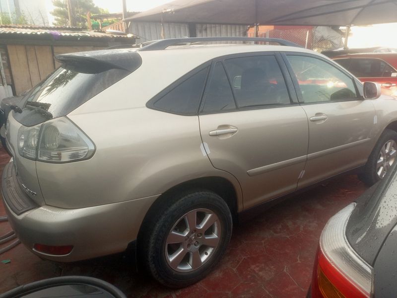Thumbnail 2 of 2005 Lexus RX